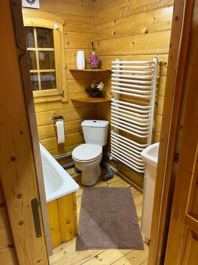 Domek W Ogrodzie Caloroczny 800M Od Parku Wodnego Suntago Ranczo Gold Mania Krzyzowka  Exterior foto